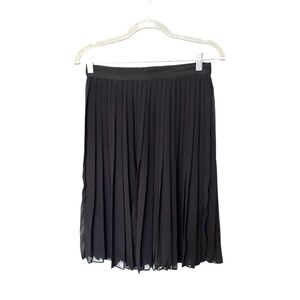 Club Monaco Pamera Pleated Skirt Black Size 4